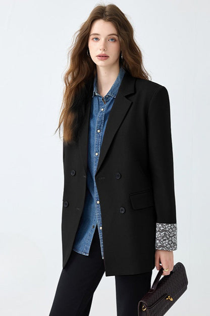Sophisticated Garment with a Clean Classic Look