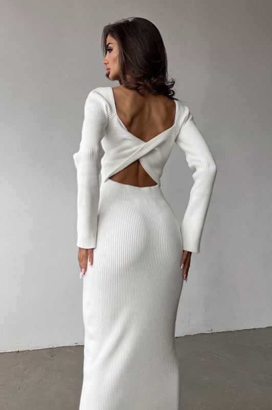 Gracefully Styled Sweater for Any Occasion