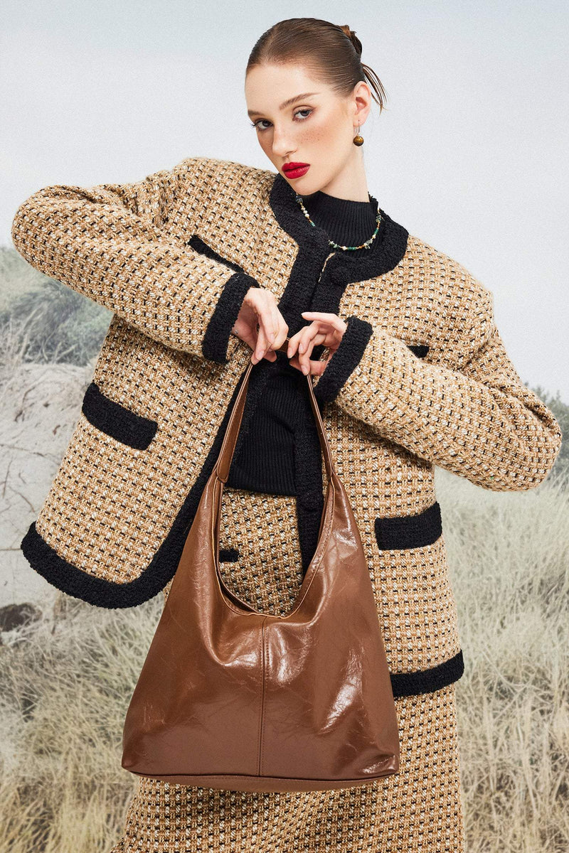 Effortlessly Elegant Bag with a Timeless Design