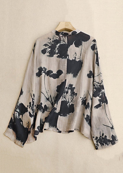 Classic Vintage Shirt with a Flattering Fit