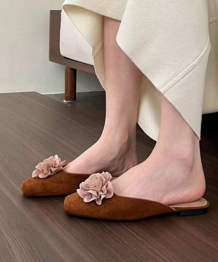 Beautifully Crafted Sandals in a Classic Style