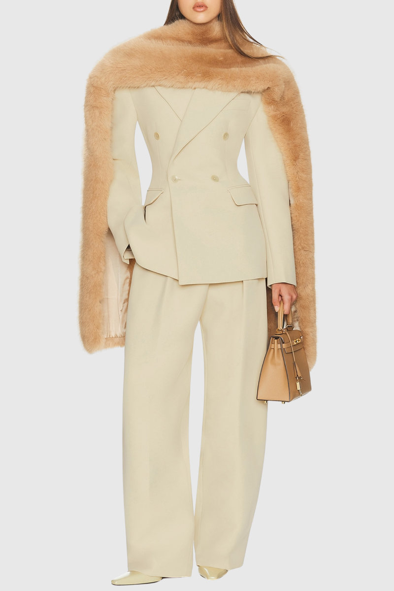 Effortlessly Elegant Garment with a Timeless Design