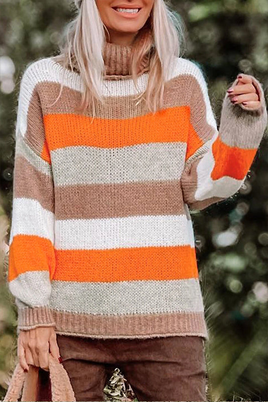 Well Tailored Sweater with a Graceful Silhouette