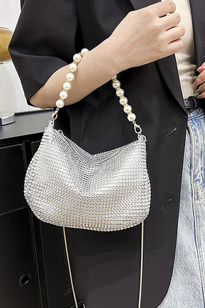 Gracefully Styled Bag for Any Occasion