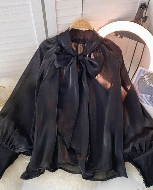Polished Blouse with an Effortless Classic Look