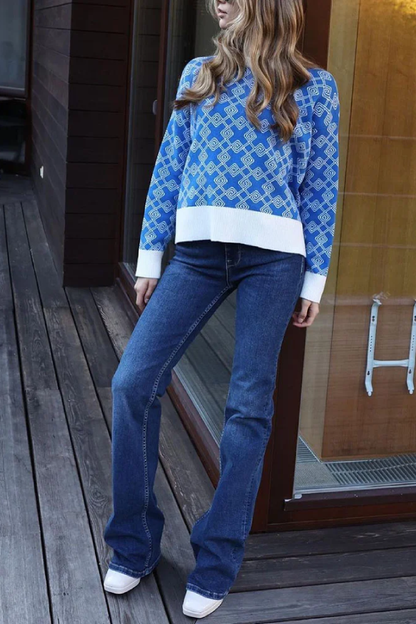 Elegantly Styled Sweater for Everyday Wear