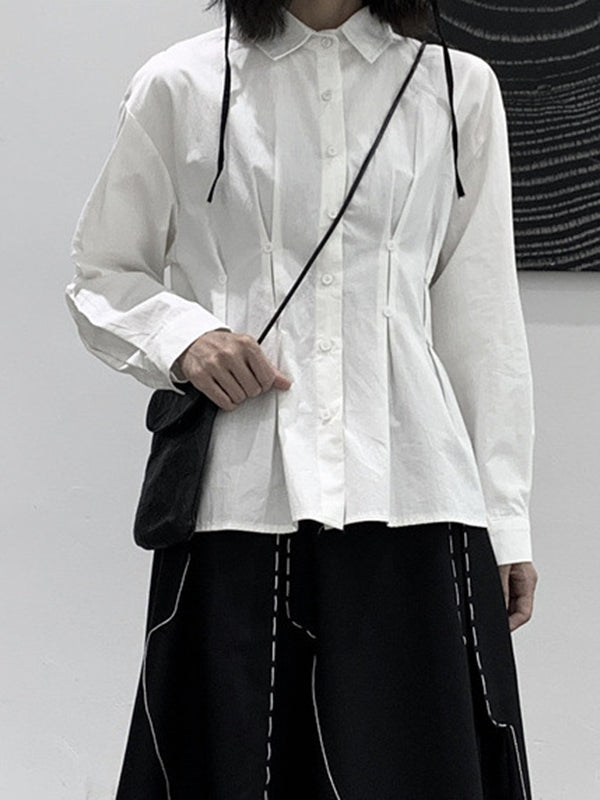 Sophisticated Blouse with a Clean Classic Look