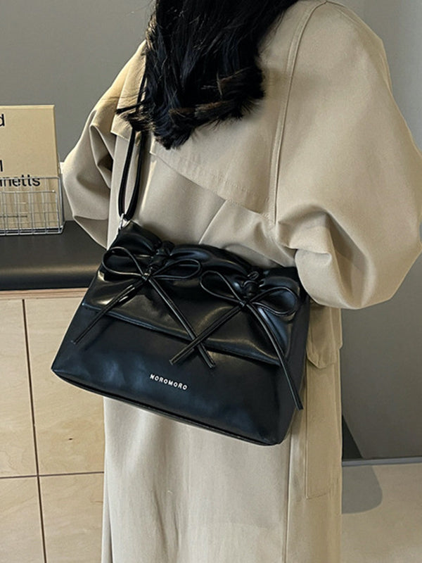 Elegantly Styled Bag for Everyday Wear