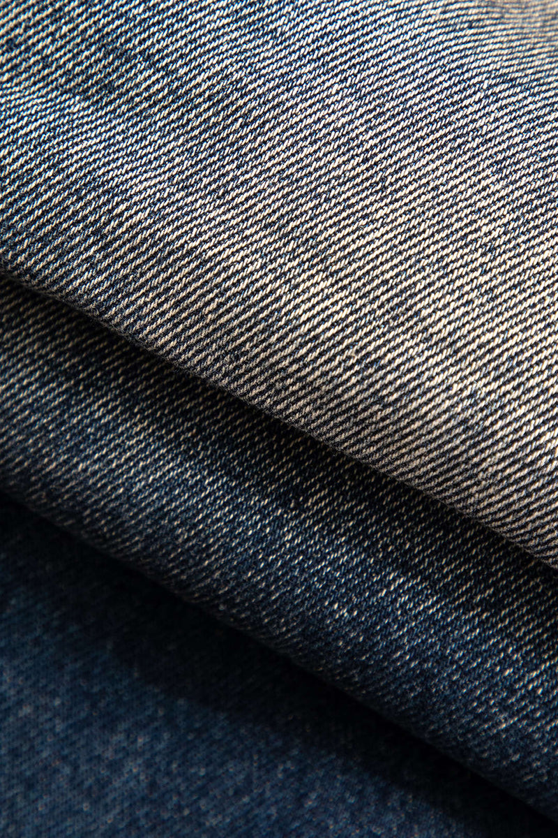 Well Tailored Pants with a Graceful Silhouette