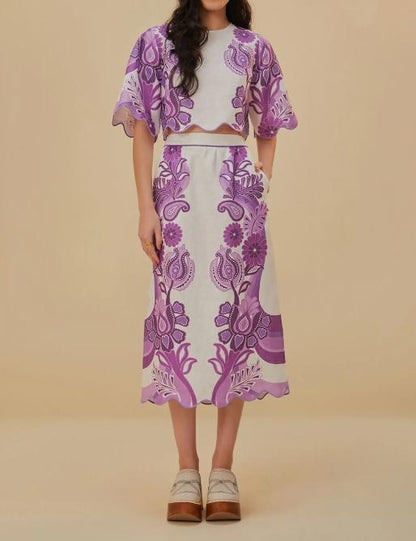 Beautifully Finished Garment in a Timeless Design