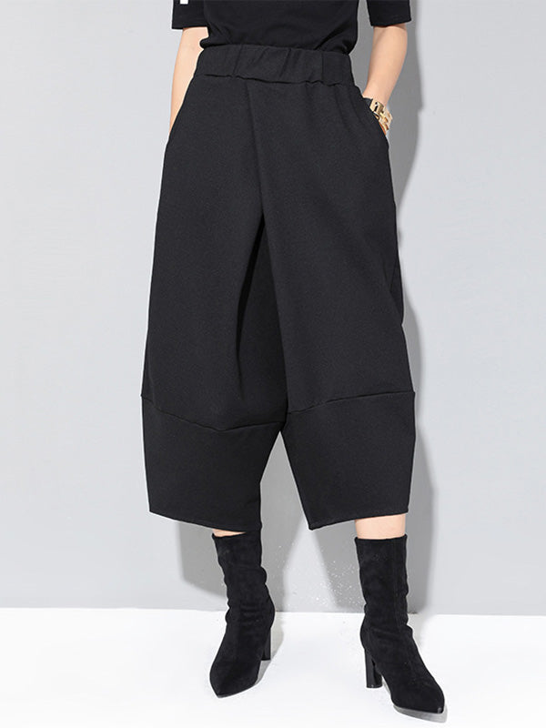 A Vintage Style Pants with Delicate Timeless Details