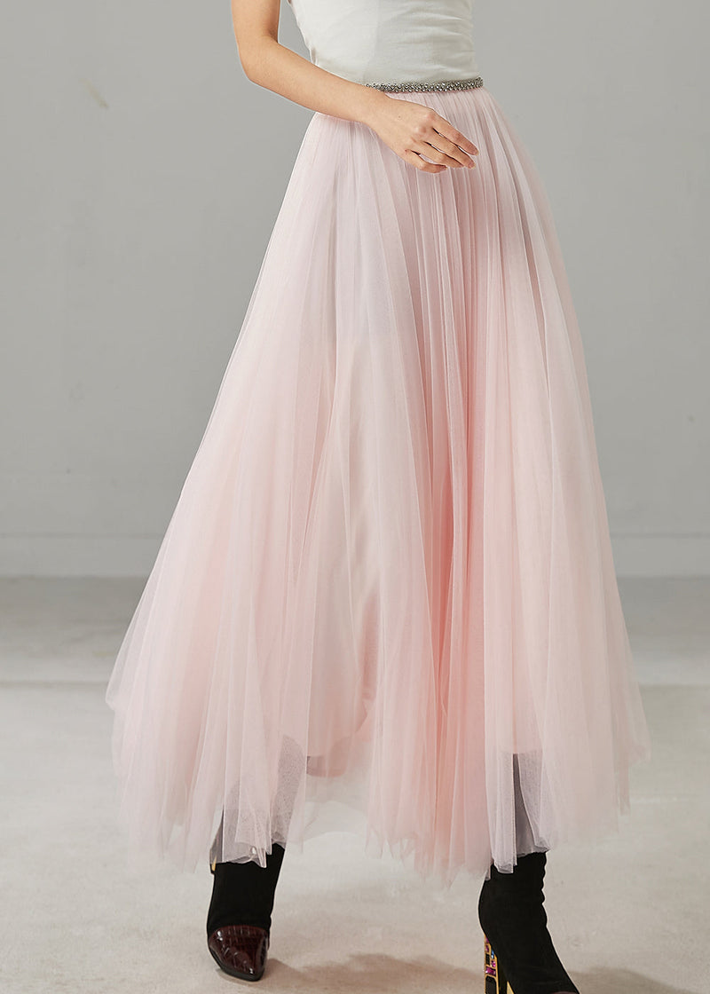 Well Tailored Garment with a Graceful Silhouette