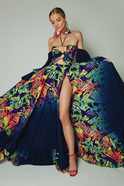Beautifully Crafted Dress in a Classic Style