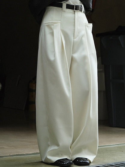 Polished Pants with an Effortless Classic Look