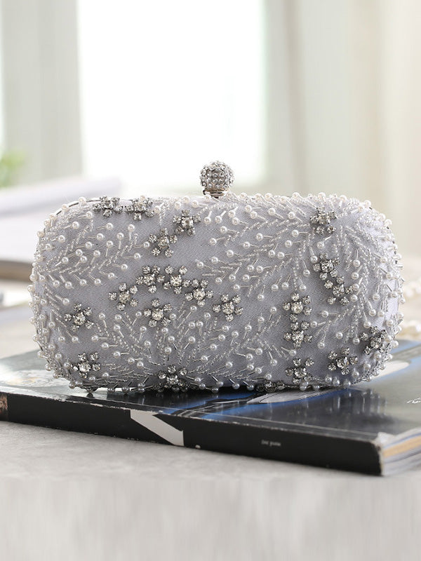Beautifully Crafted Bag in a Classic Style