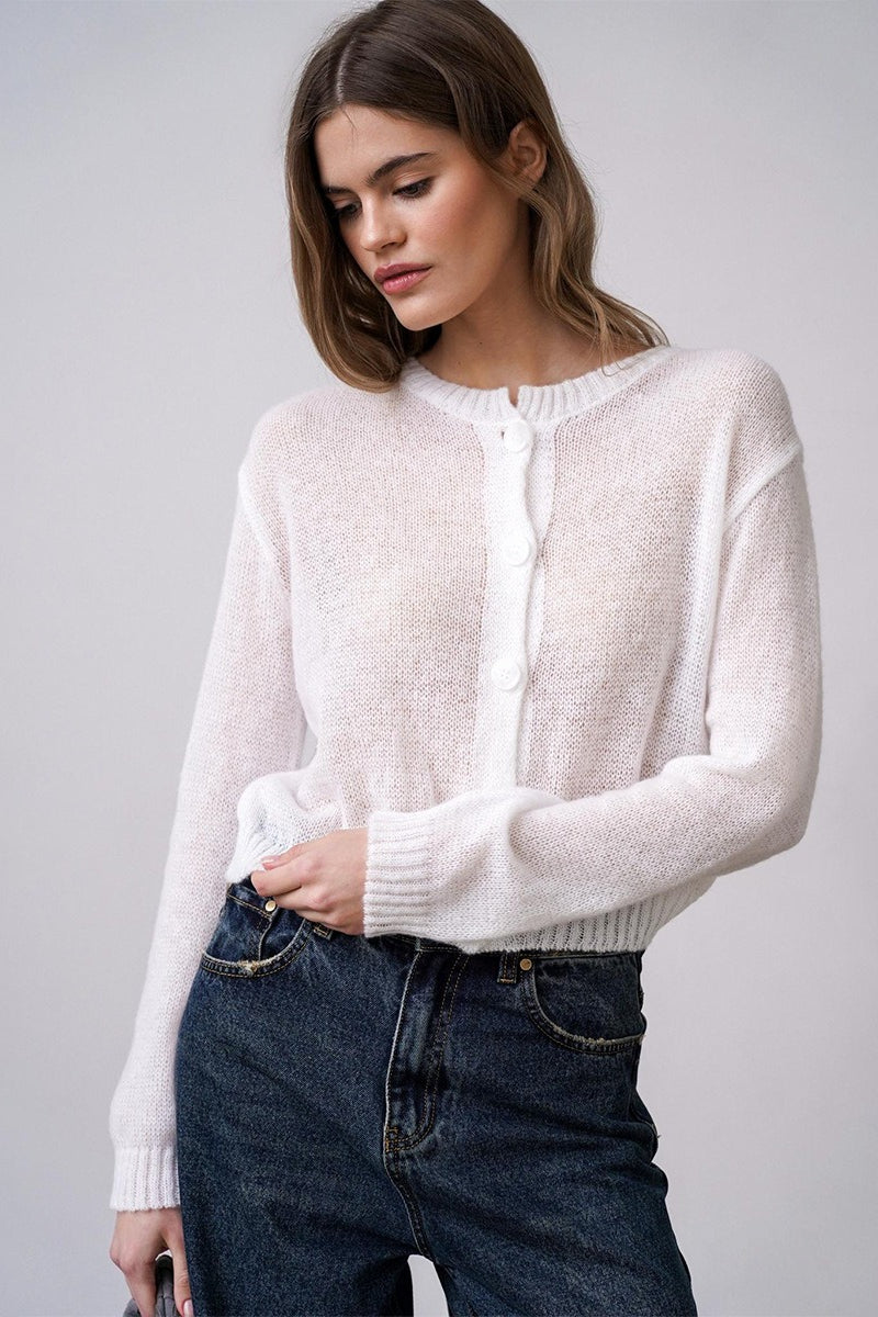 Polished Cardigan with an Effortless Classic Look