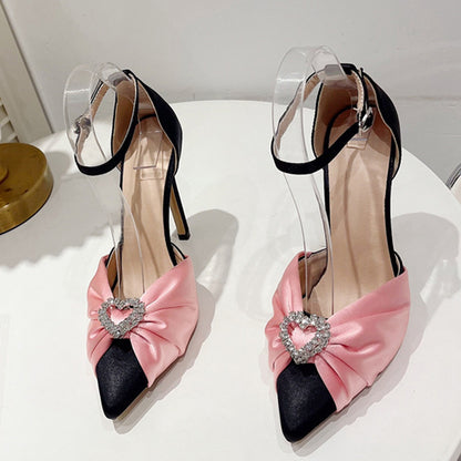 Well Tailored Heels with a Graceful Silhouette