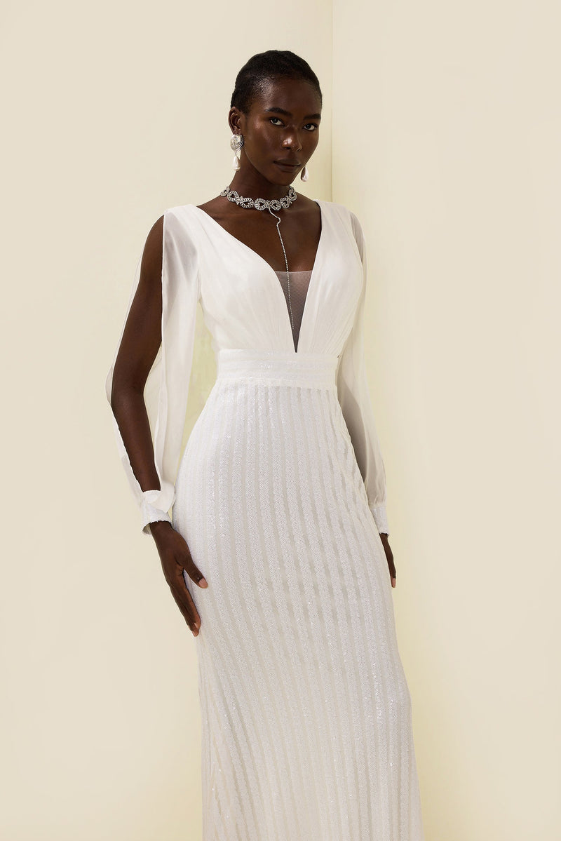 A Vintage Style Dress with Delicate Timeless Details