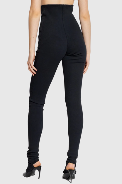 Sophisticated Trousers with a Clean Classic Look