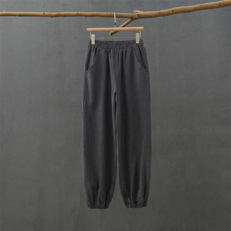 Classic Vintage Pants with a Flattering Fit