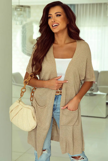 Well Tailored Cardigan with a Graceful Silhouette