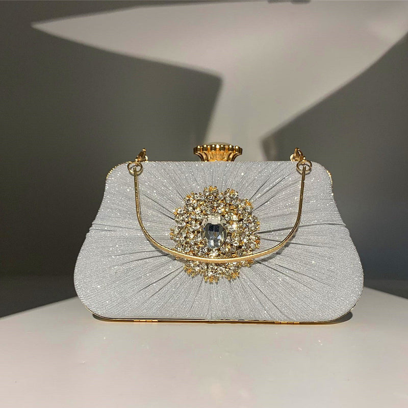 Beautifully Crafted Bag in a Classic Style