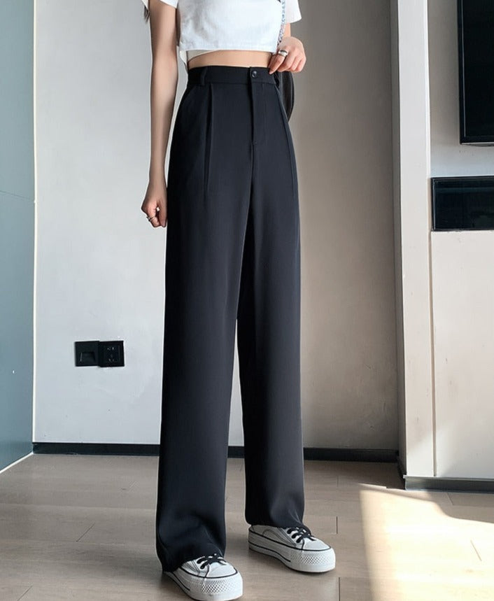 A Vintage Style Trousers with Delicate Timeless Details