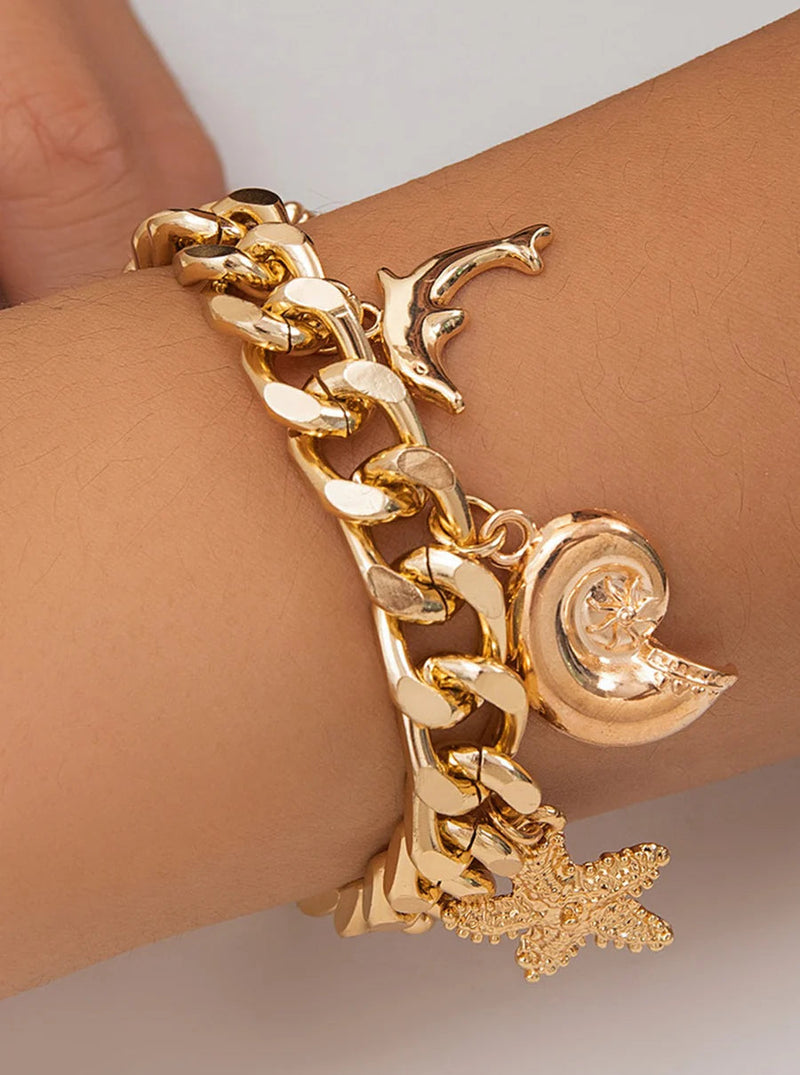 Gracefully Styled Garment for Any Occasion