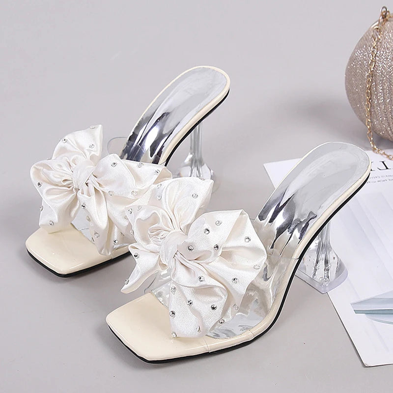 Polished Heels with an Effortless Classic Look