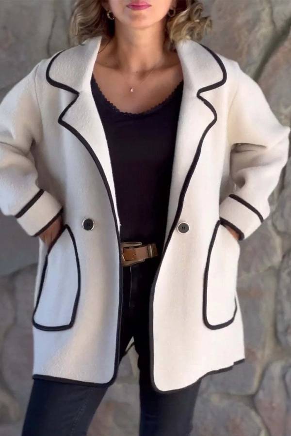 Polished Jacket with an Effortless Classic Look