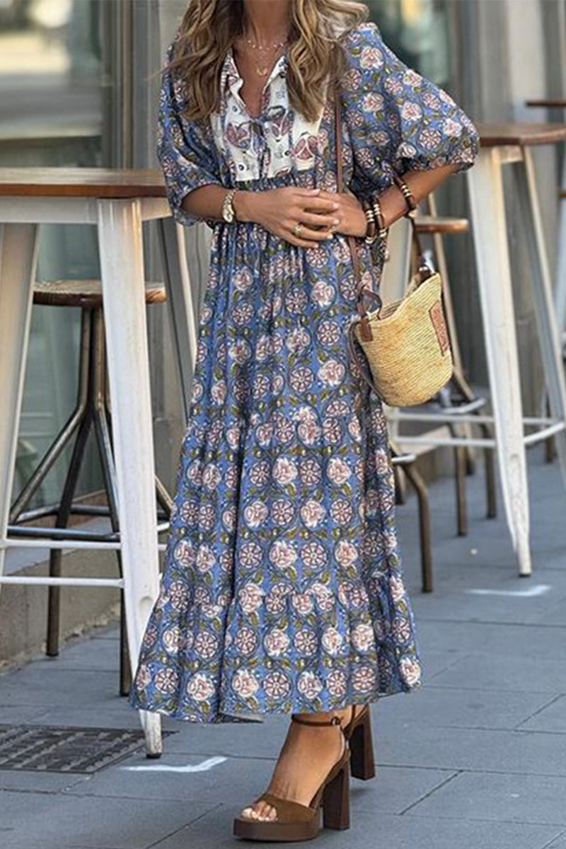 Classic Vintage Dress with a Flattering Fit