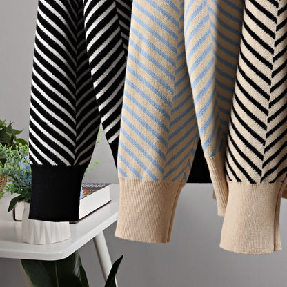 Elegantly Styled Cardigan for Everyday Wear
