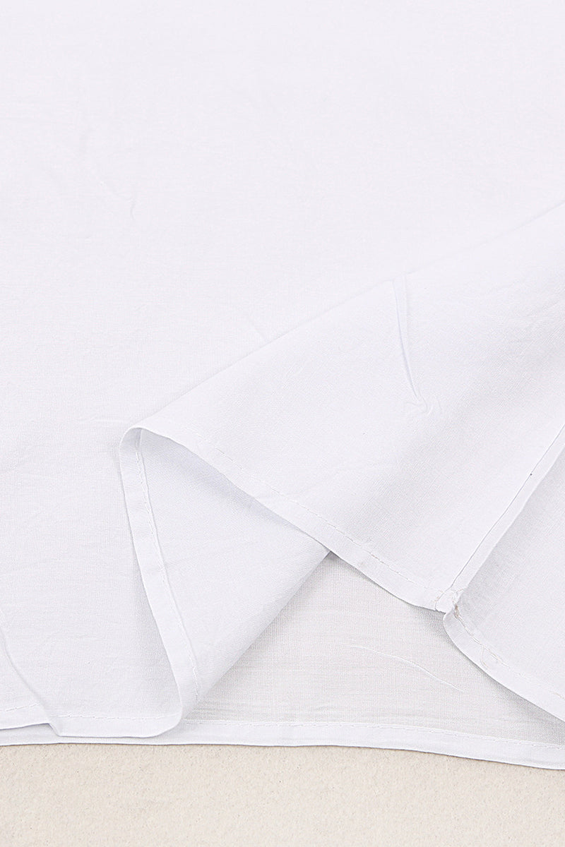 Effortlessly Elegant Garment with a Timeless Design