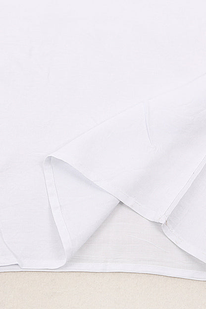 Effortlessly Elegant Garment with a Timeless Design
