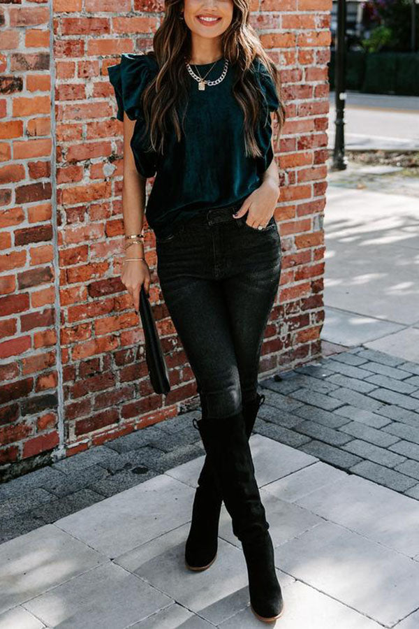 Polished Top with an Effortless Classic Look