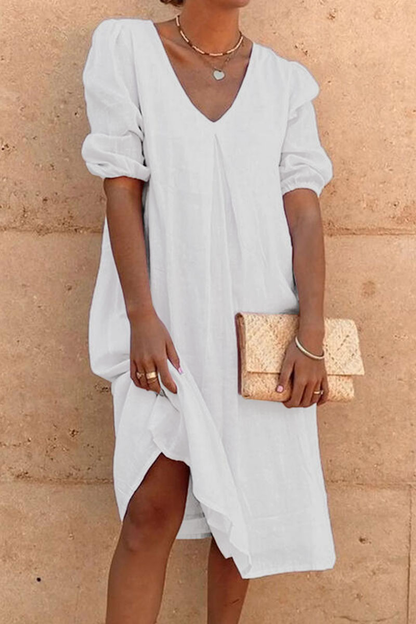 Classic Vintage Dress with a Flattering Fit