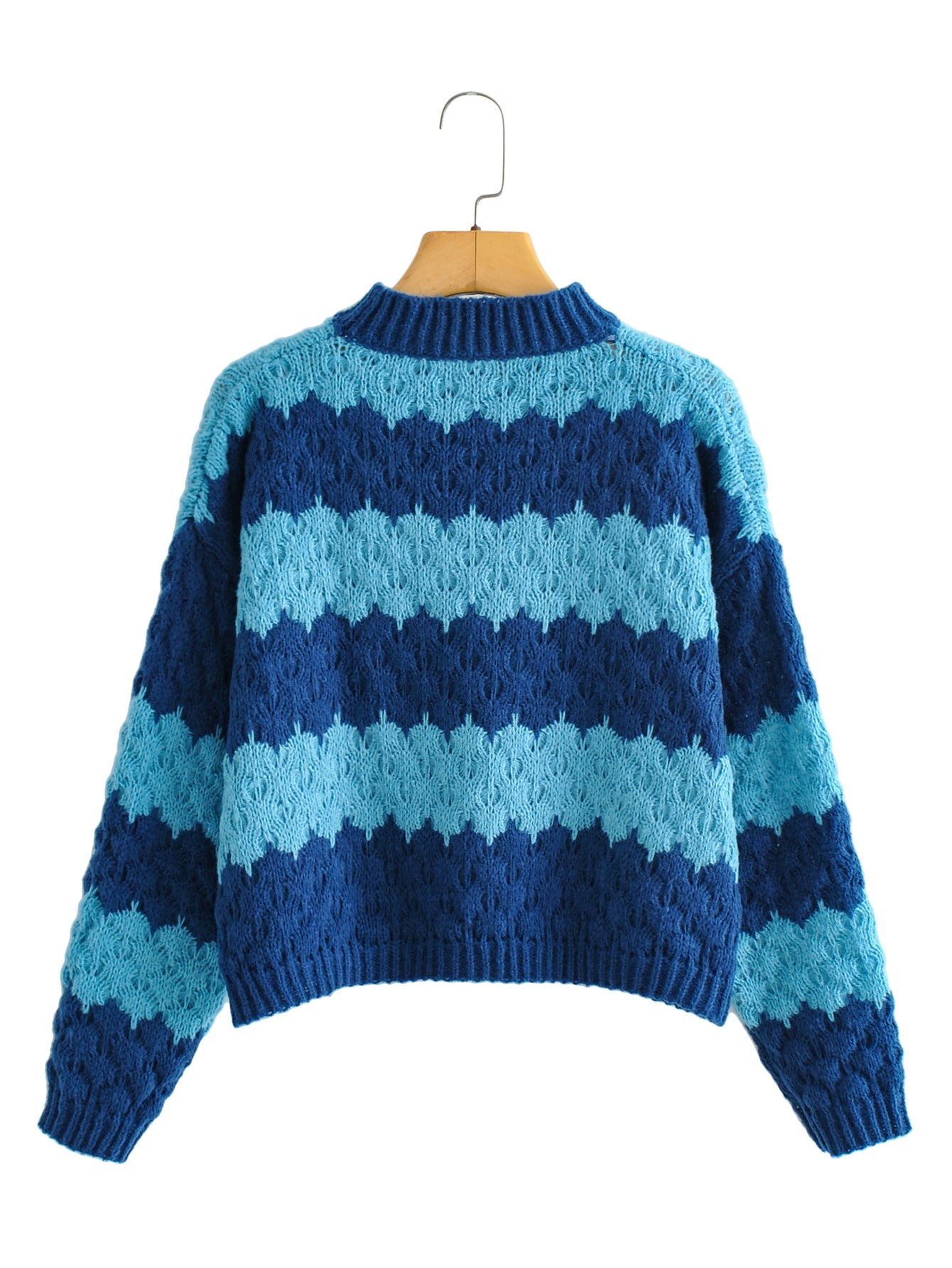 Classic Vintage Sweater with a Flattering Fit