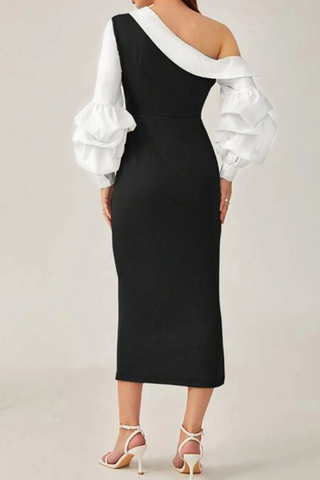 Sophisticated Dress with a Clean Classic Look