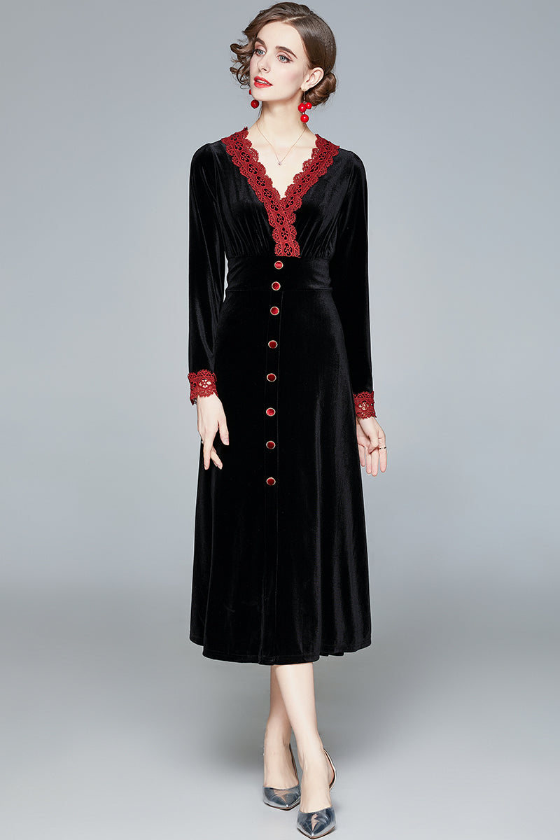 A Vintage Style Dress with Delicate Timeless Details