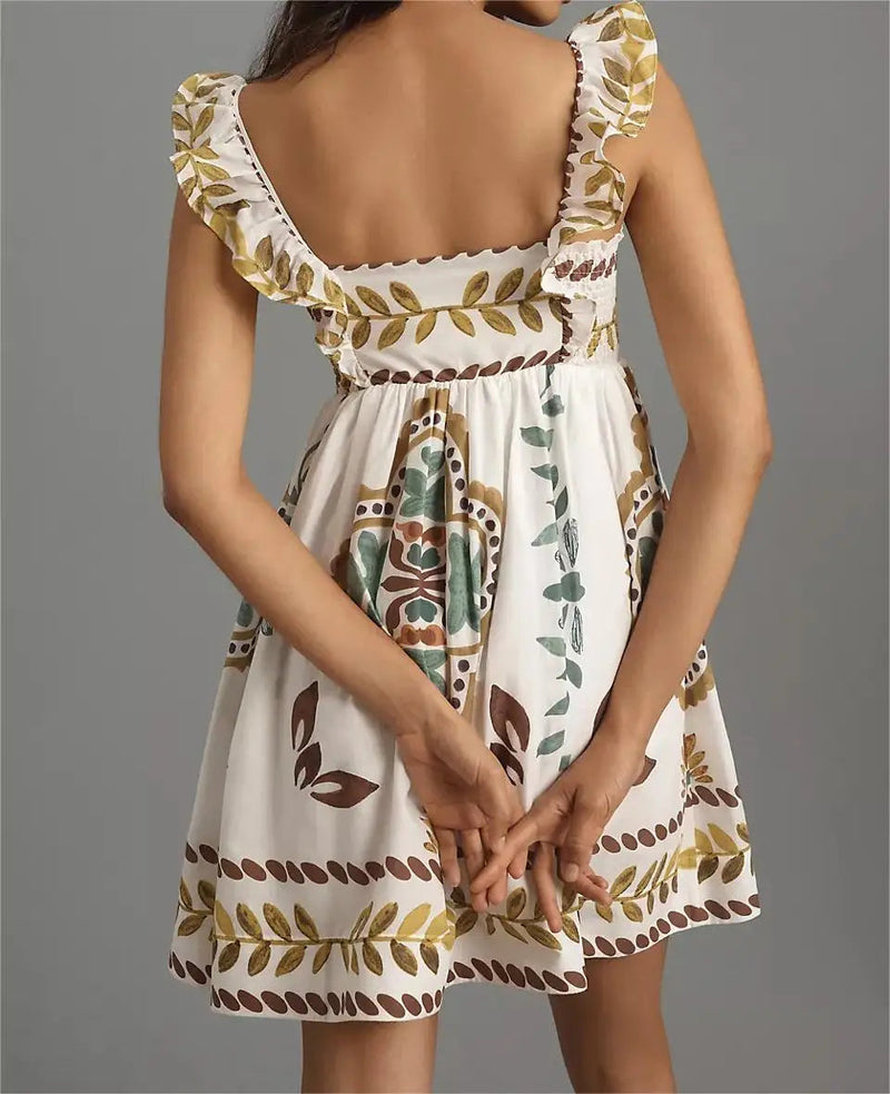 Beautifully Crafted Dress in a Classic Style