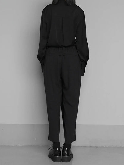 Sophisticated Trousers with a Clean Classic Look