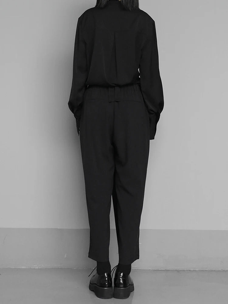 Sophisticated Trousers with a Clean Classic Look