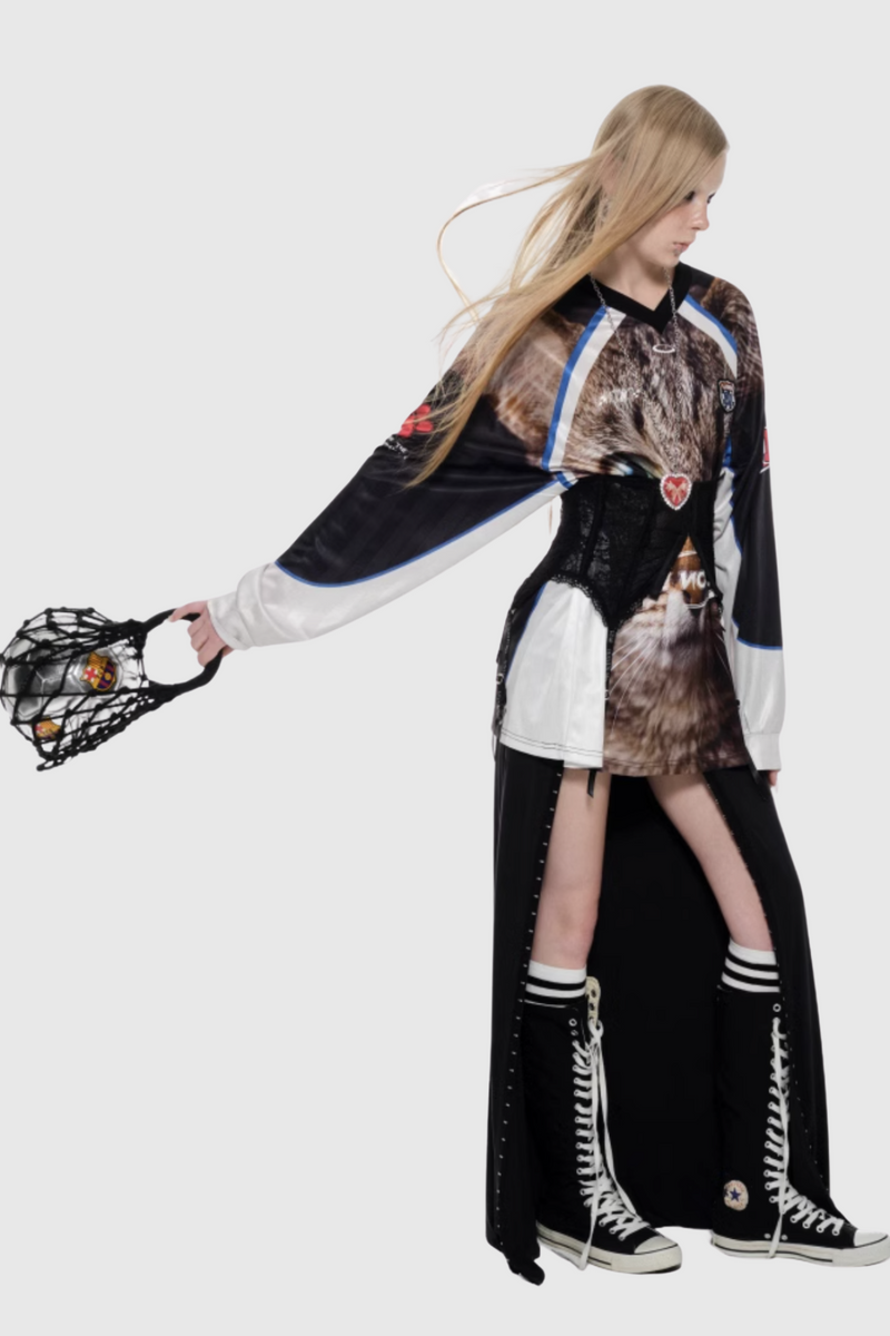 Gracefully Styled Garment for Any Occasion