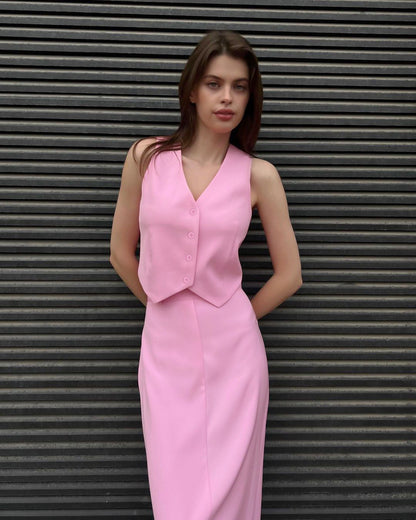 Beautifully Finished Coat in a Timeless Design