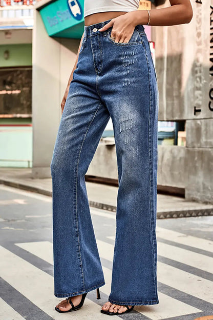 Elegantly Styled Pants for Everyday Wear