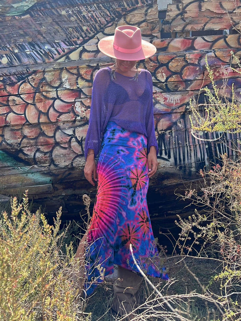 Gracefully Styled Garment for Any Occasion