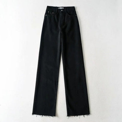 Effortlessly Elegant Garment with a Timeless Design