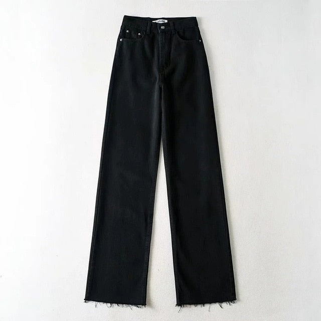 Effortlessly Elegant Garment with a Timeless Design
