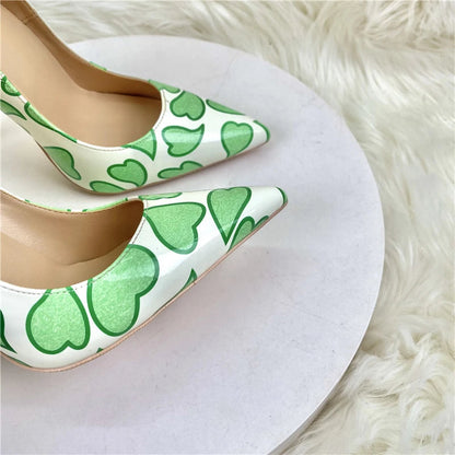 Well Tailored Shoes with a Graceful Silhouette