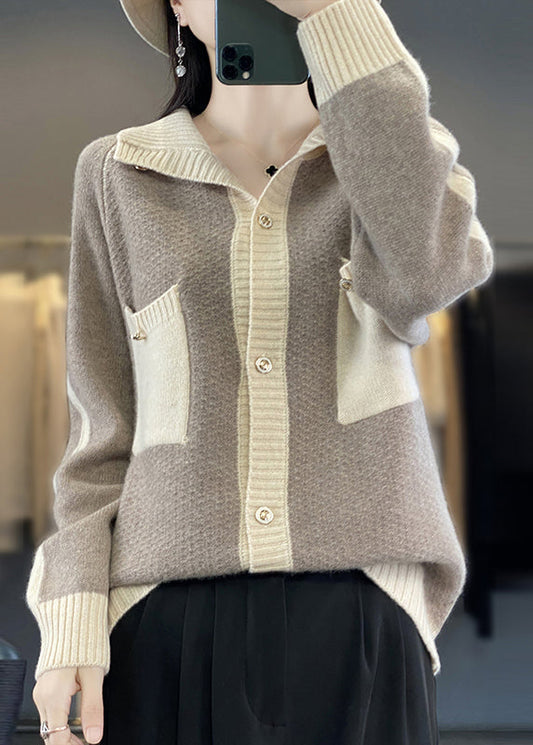 Sophisticated Coat with a Clean Classic Look